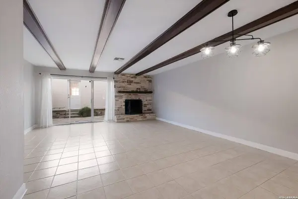 11303 Vance Jackson UNIT H3, San Antonio, TX 78230