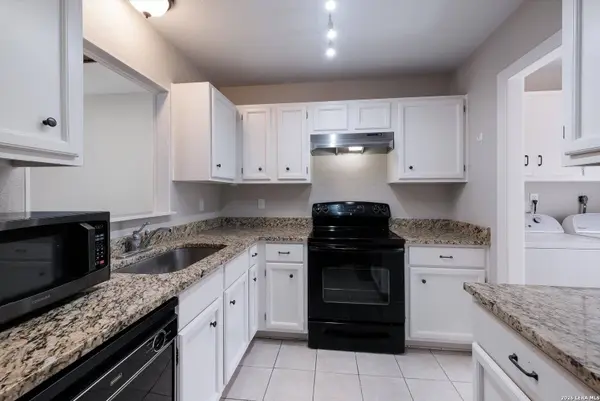 11303 Vance Jackson UNIT H3, San Antonio, TX 78230