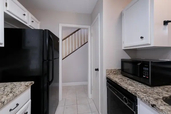 11303 Vance Jackson UNIT H3, San Antonio, TX 78230