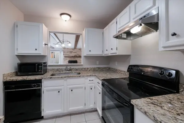 11303 Vance Jackson UNIT H3, San Antonio, TX 78230