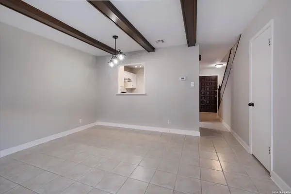 11303 Vance Jackson UNIT H3, San Antonio, TX 78230