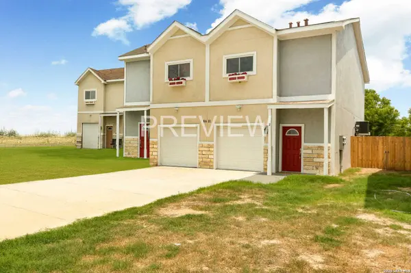 8611 Key Windy Way UNIT 2, Converse, TX 78109