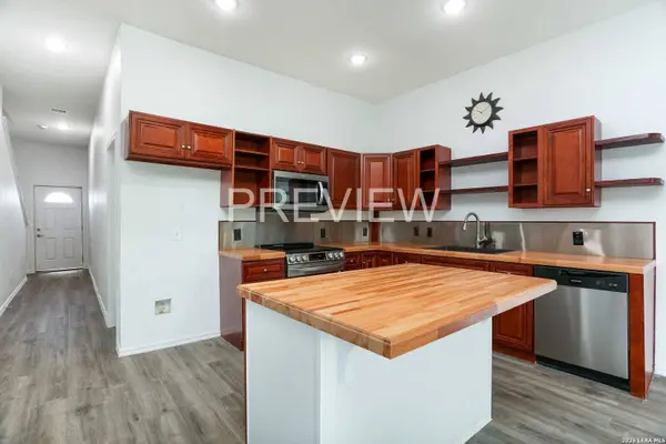 8611 Key Windy Way UNIT 2, Converse, TX 78109