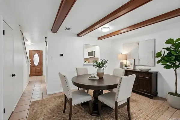 11303 Vance Jackson UNIT H2, San Antonio, TX 78230