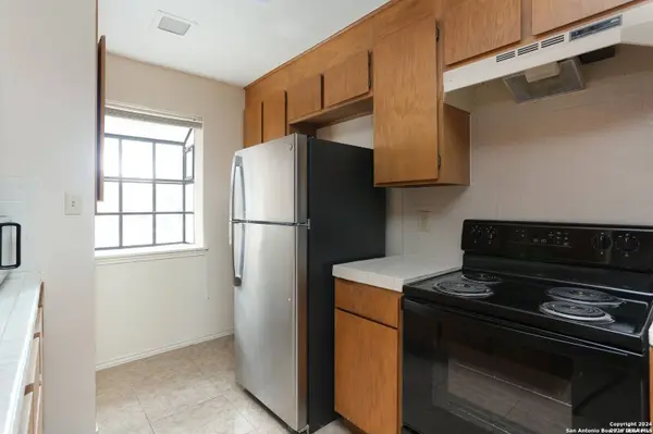 11815 Vance Jackson UNIT 2404, San Antonio, TX 78230