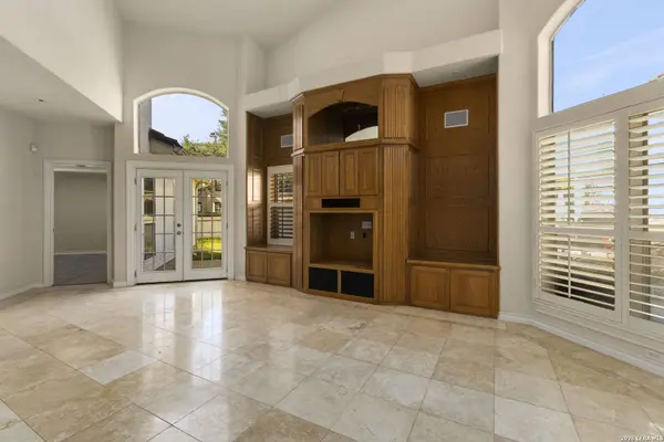 622 Cezanne, San Antonio, TX 78258