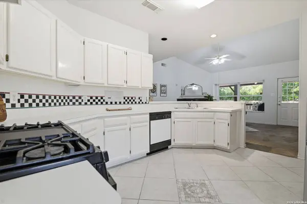67 CROSS CYN, San Antonio, TX 78247