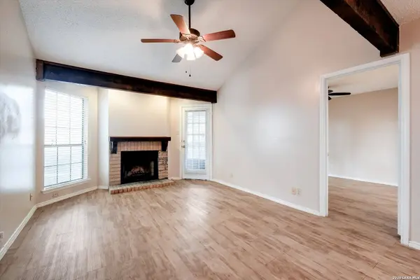 8655 Datapoint UNIT 210B, San Antonio, TX 78229