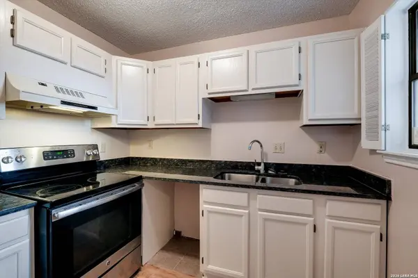 8655 Datapoint UNIT 210B, San Antonio, TX 78229