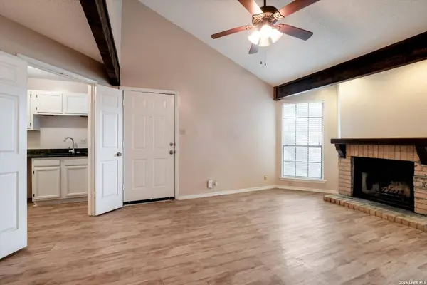 8655 Datapoint UNIT 210B, San Antonio, TX 78229