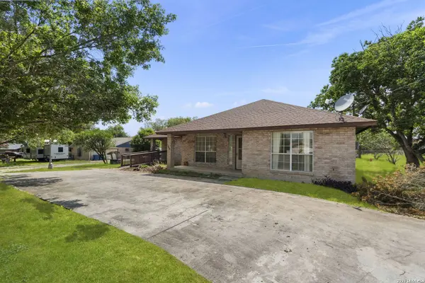 1969 FM 1516 S, China Grove, TX 78263
