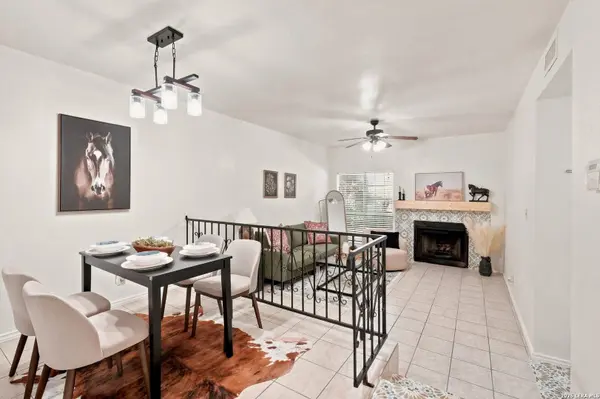 8611 Datapoint UNIT 21, San Antonio, TX 78229