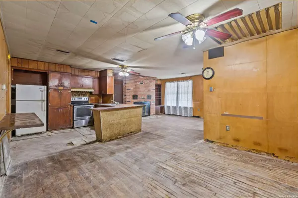 607 ROCKWELL BLVD, San Antonio, TX 78224