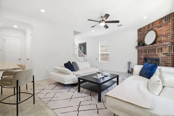 7831 San Mirienda, Boerne, TX 78015