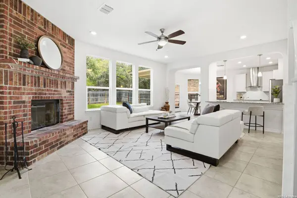 7831 San Mirienda, Boerne, TX 78015