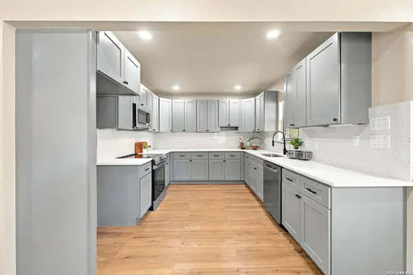 2410 Lee Hall, San Antonio, TX 78201