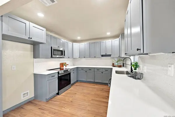 2410 Lee Hall, San Antonio, TX 78201