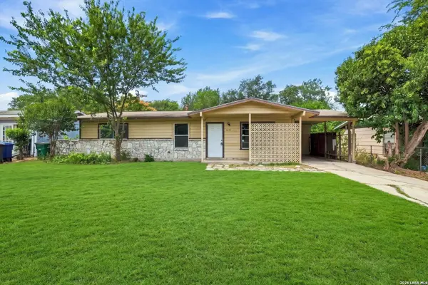 1807 Harness Ln, San Antonio, TX 78227