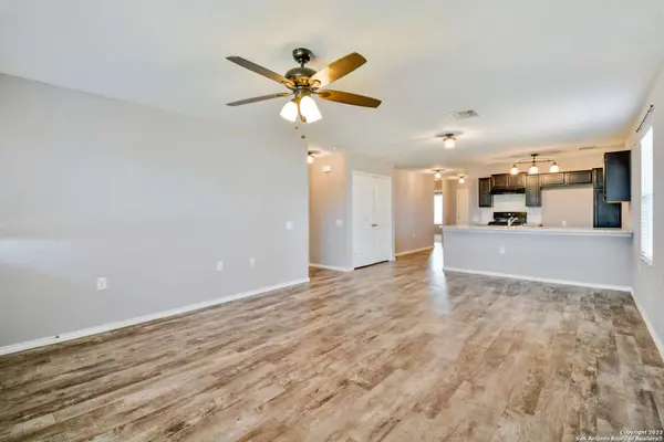 6962 COZY RUN, San Antonio, TX 78218-4481