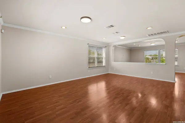 135 Bright Trl, San Antonio, TX 78253
