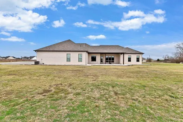 580 County Road 3422, Wills Point, TX 75169