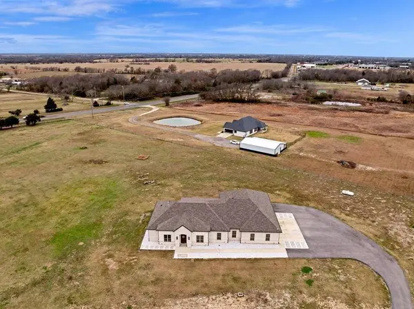 580 County Road 3422, Wills Point, TX 75169