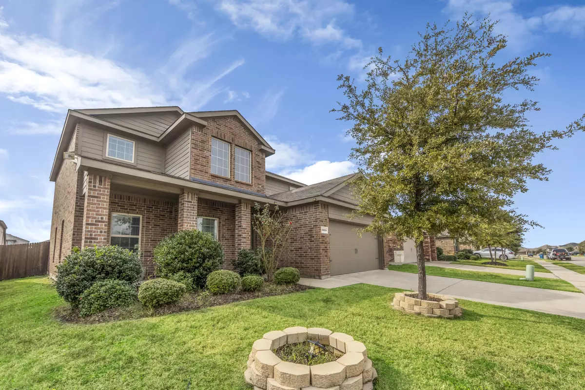 Forney, TX 75126-5324,2315 Julia Ln