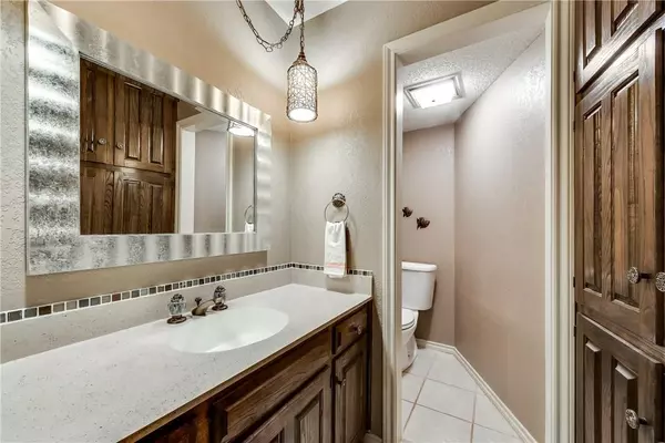 Fort Worth, TX 76112-1116,6013 Lantana Dr