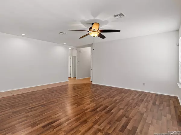 8410 Cedar Meadows, San Antonio, TX 78254