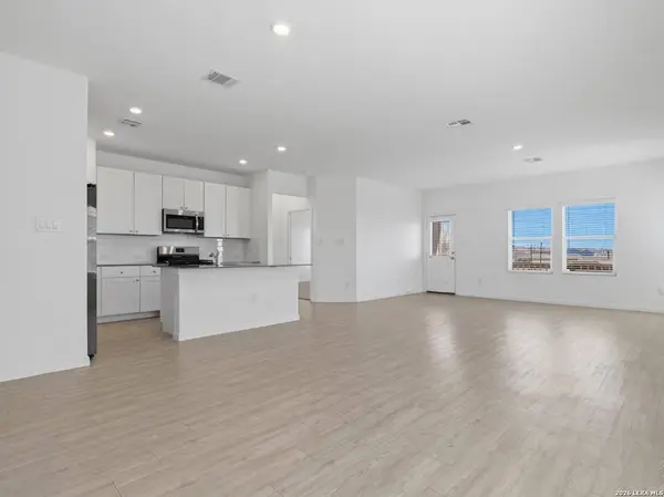 12914 Rosemary, St Hedwig, TX 78152