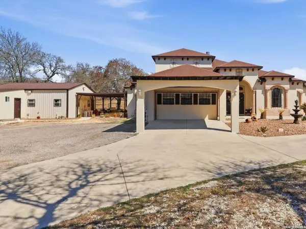 603 Sunshine Meadow, Adkins, TX 78101