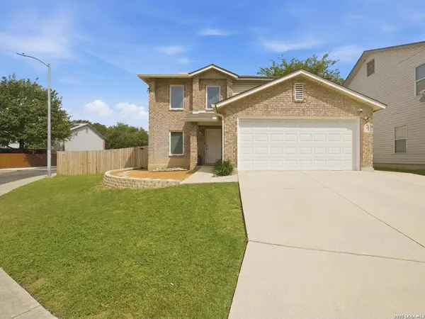 5 Sulfur Cyn, San Antonio, TX 78247