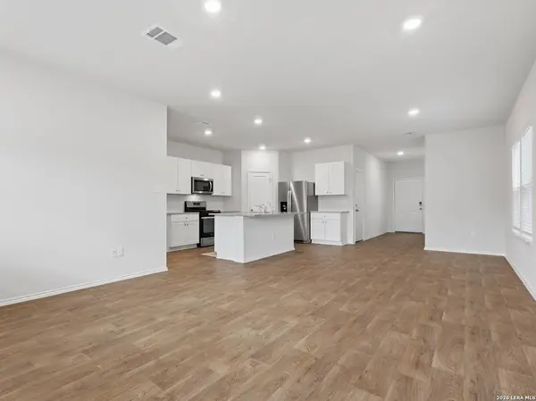 3260 ONION CRK, San Antonio, TX 78245