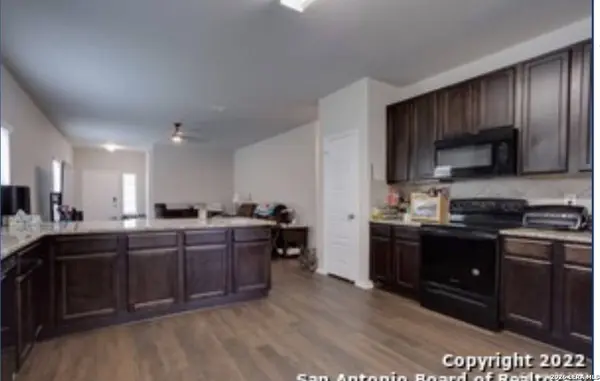 7222 Boxing Grove, San Antonio, TX 78244