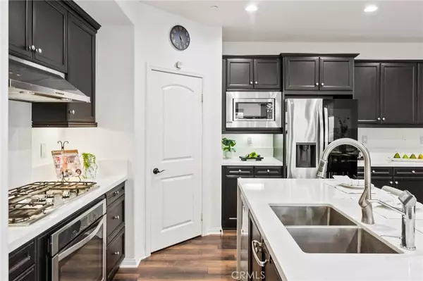 2974 E Walking Beam PL, Brea, CA 92821