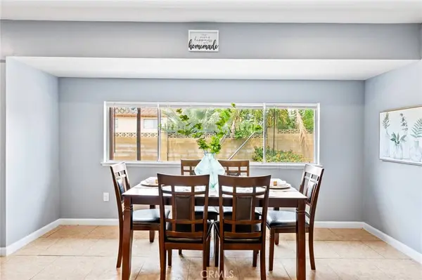 205 Coronado DR, Corona, CA 92879