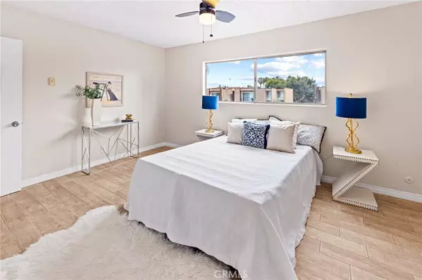 5500 Ackerfield AVE #208, Long Beach, CA 90805