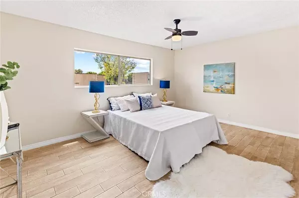 5500 Ackerfield AVE #208, Long Beach, CA 90805