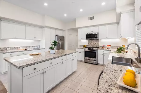 1863 S Union ST #48, Anaheim, CA 92805