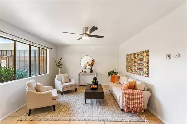 5535 Ackerfield AVE #10, Long Beach, CA 90805