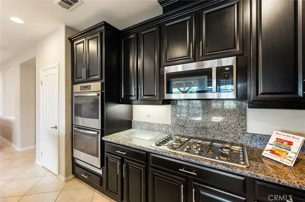 22494 Brightwood PL, Saugus, CA 91350