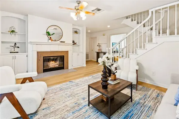 1006 Via Zapata, Riverside, CA 92507