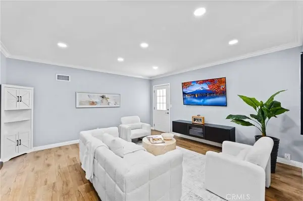 1730 E Redwood, Anaheim, CA 92805
