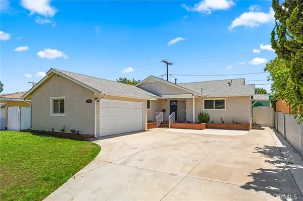 1730 E Redwood