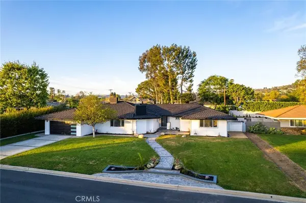 1271 Brittany Cross, North Tustin, CA 92705