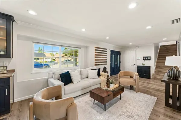 538 E Riverview, Orange, CA 92865