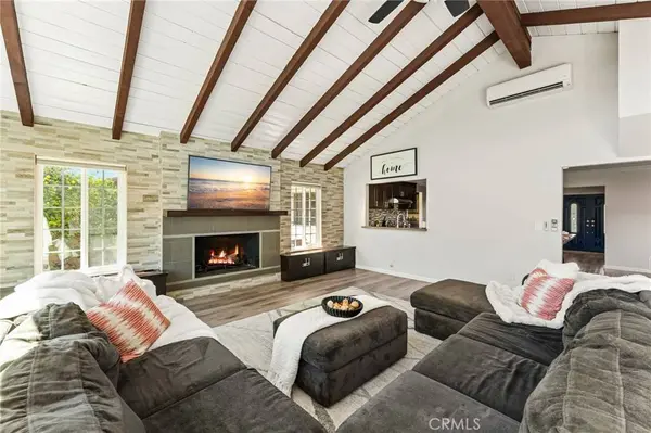 538 E Riverview, Orange, CA 92865