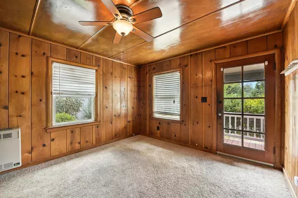 3967 Roosevelt AVE, Camino, CA 95709