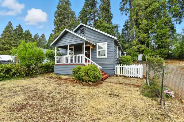 3967 Roosevelt AVE, Camino, CA 95709