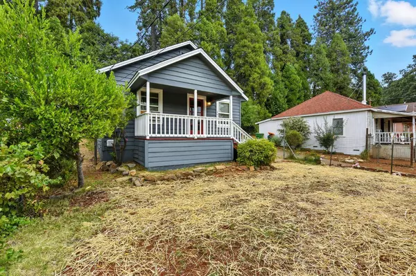 3967 Roosevelt AVE, Camino, CA 95709